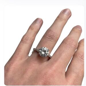 Silver Ring Clear lab zirconia diamond 8 mm Stone